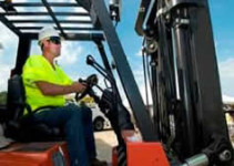 Treinamentos e Cursos para Operadores de Empilhadeira
