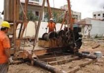 Instrutor de Operador de Bate Estaca